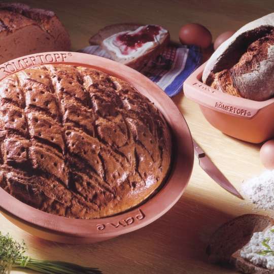 Römertopf Brot, rund, Milieu